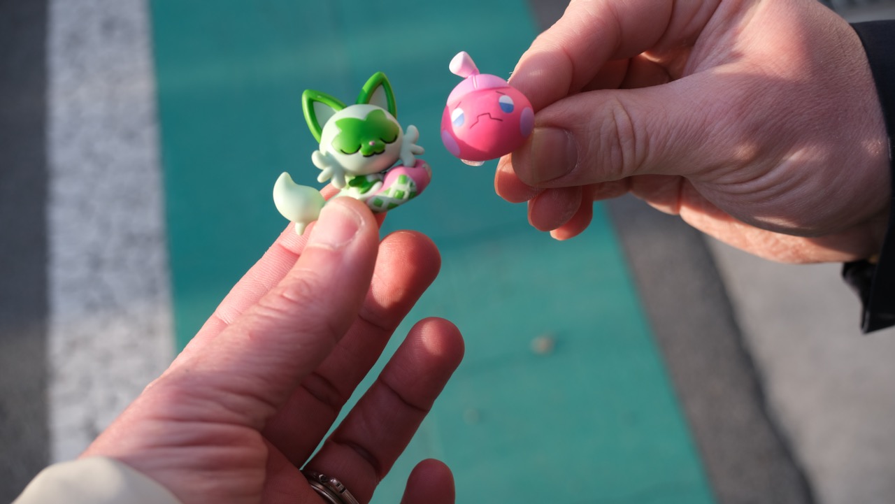 two mascottes from the Gashapon